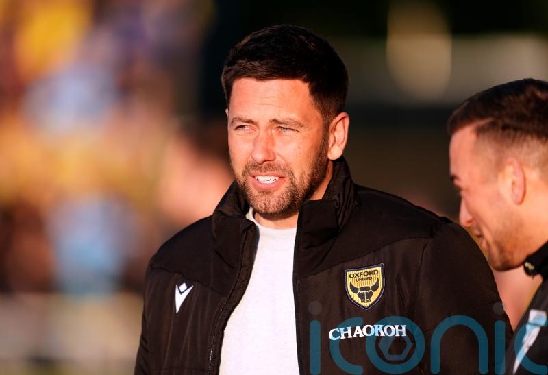 Des Buckingham happy with Oxford’s slender advantage against Peterborough