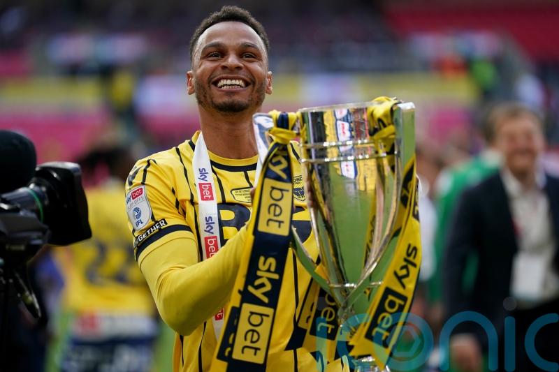 Oxford hope to keep Wembley hero Josh Murphy in Championship – Des Buckingham