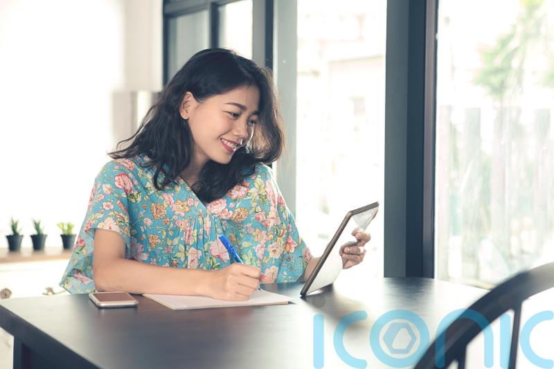 7 simple ways to get on top of your financial admin