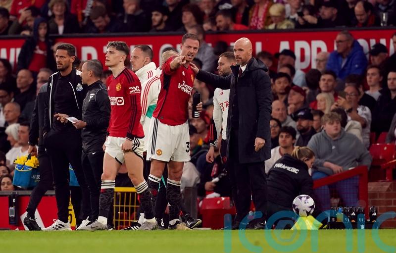 Jonny Evans hopes Man Utd do not sack Erik ten Hag after FA Cup glory