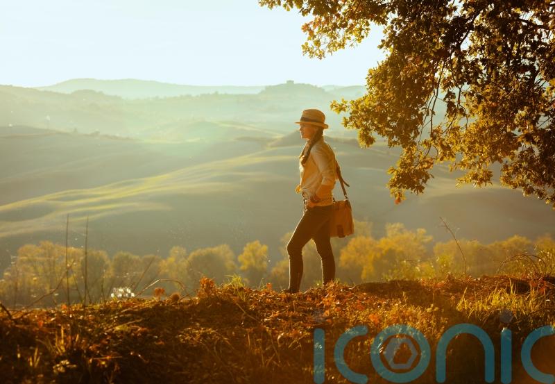 Is it a good idea to date while solo travelling? The dos and don’ts to keep in mind