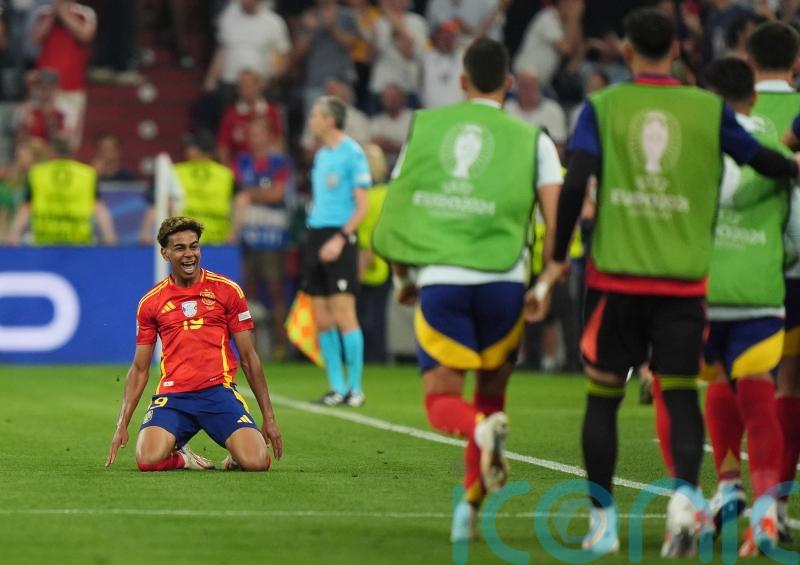 Sweet 16: Lamine Yamal becomes the youngest European Championship goalscorer