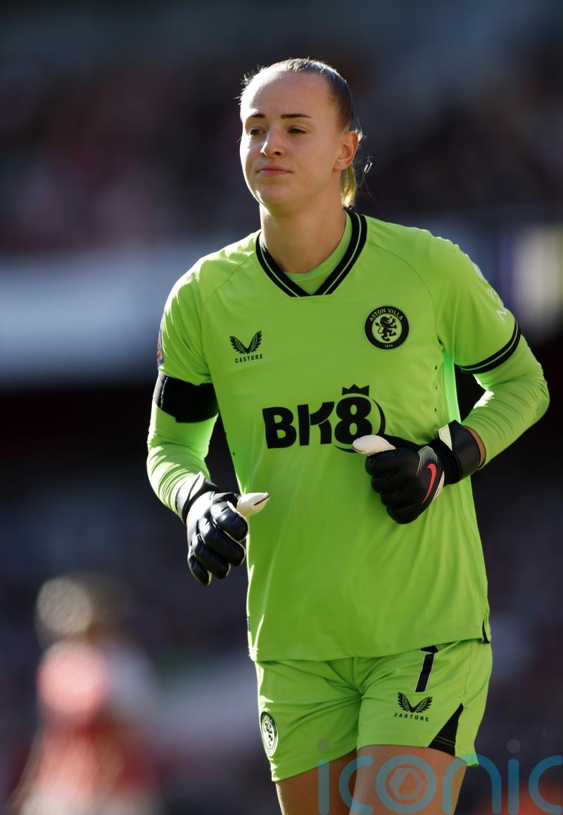 Arsenal sign goalkeeper Daphne van Domselaar from Aston Villa