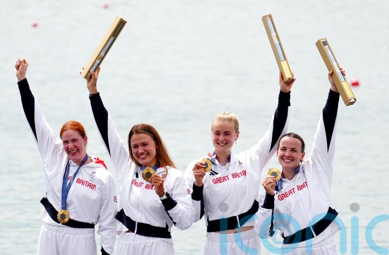 Lauren Henry reveals ‘need to go now’ call as GB pip Netherlands for gold