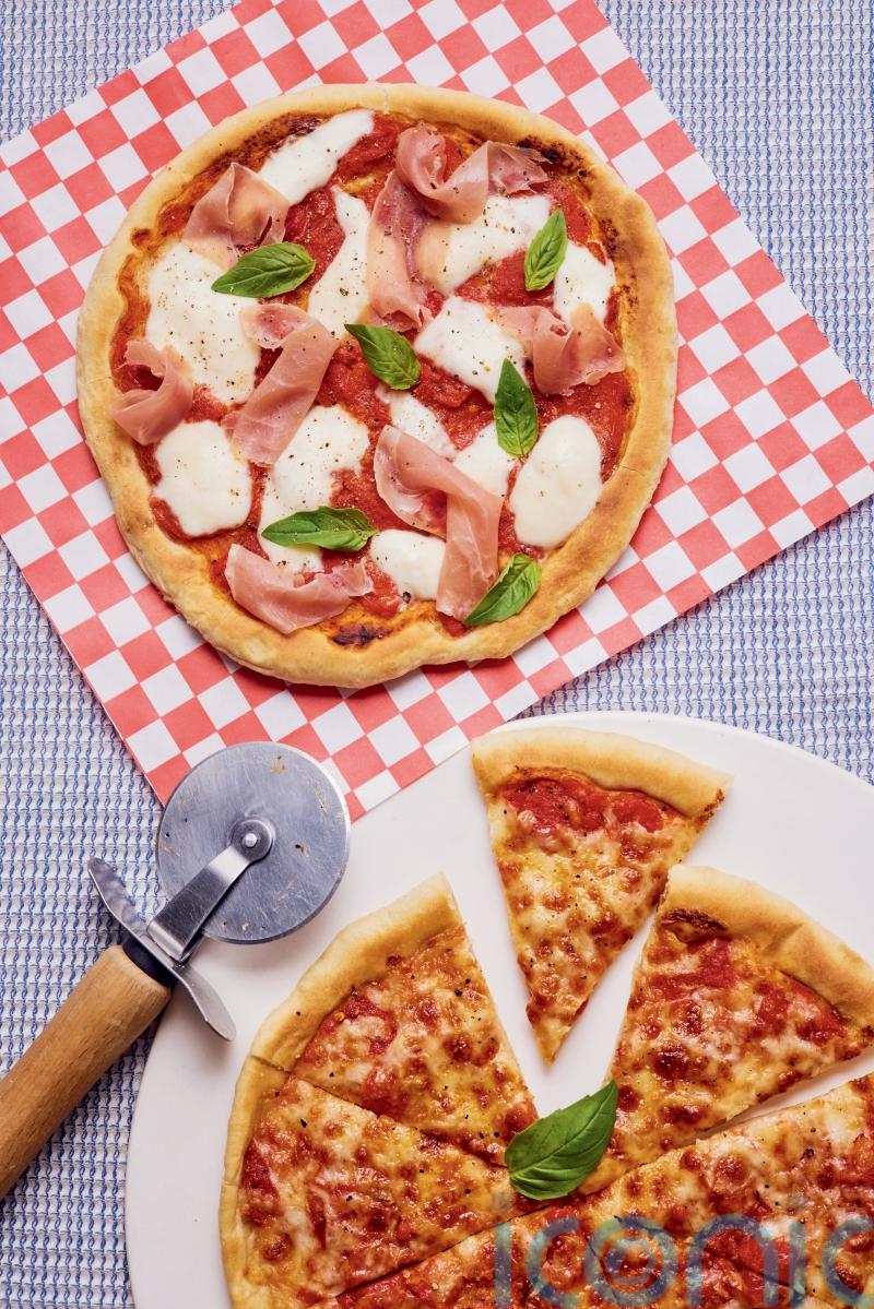 Jane Dunn’s frying pan pizza recipe