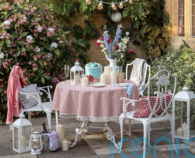 How to make bank holiday hosting a breeze