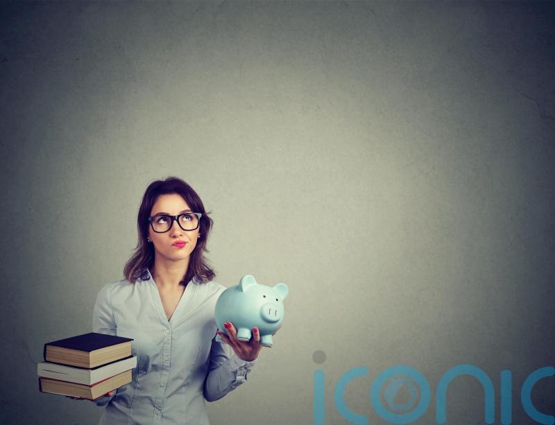 What key money advice would finance experts give to their younger selves?