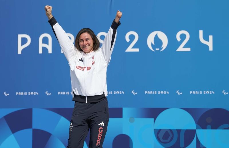 Dame Sarah Storey says short women’s time trial ‘appalling’ after winning gold