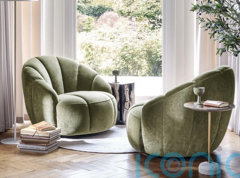 How to work the stylish swivel chair trend
