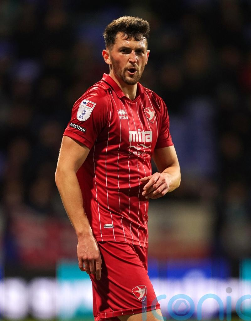 Tom Bradbury snatches win for Cheltenham against Harrogate