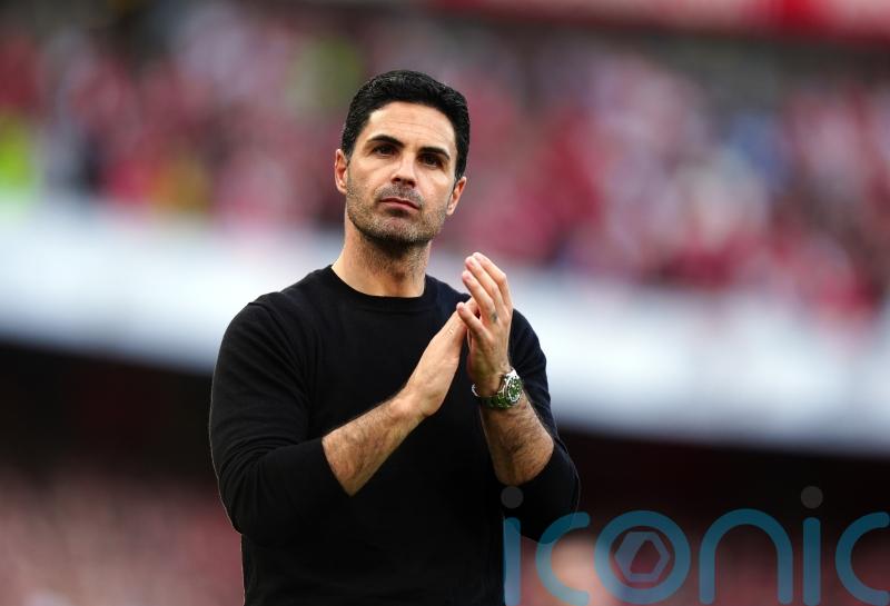 Mikel Arteta agrees new deal to stay with Arsenal until 2027