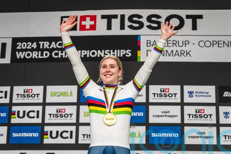 Emma Finucane retains women’s individual sprint world title