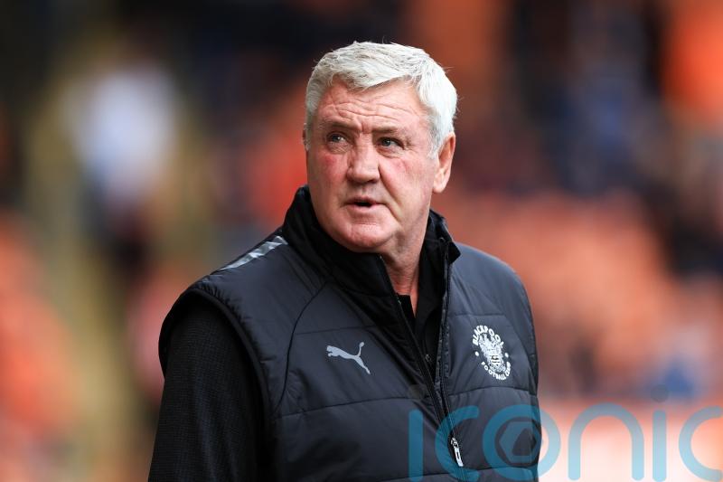 Blackpool boss Steve Bruce thanks well-wishers following death of grandson