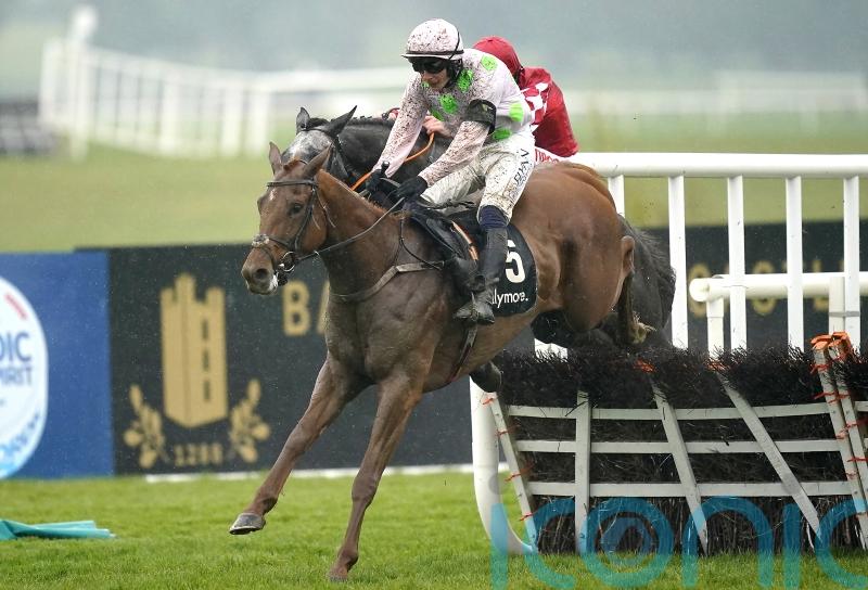 Mullins raises Stayers’ Hurdle possibility for Vauban