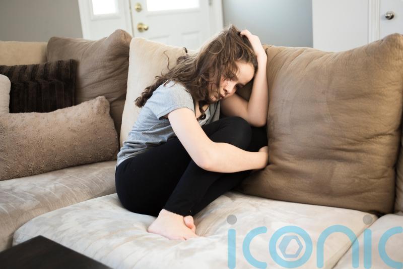 How to help a child through grief