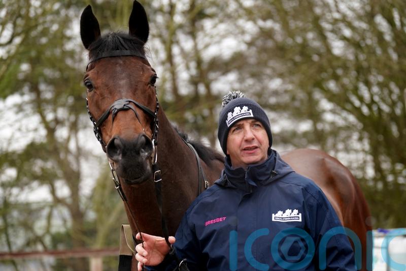 Crambo on course to defend Long Walk title on Saturday