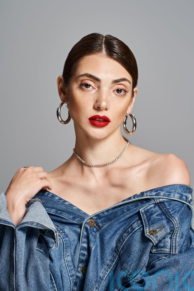 5 make-up looks to ring in the new year