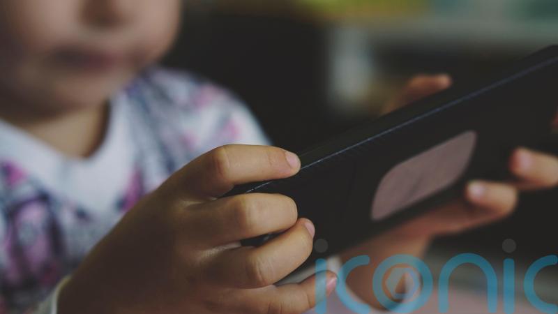 Parents share the 6 game-changers that reduced screen time for their children