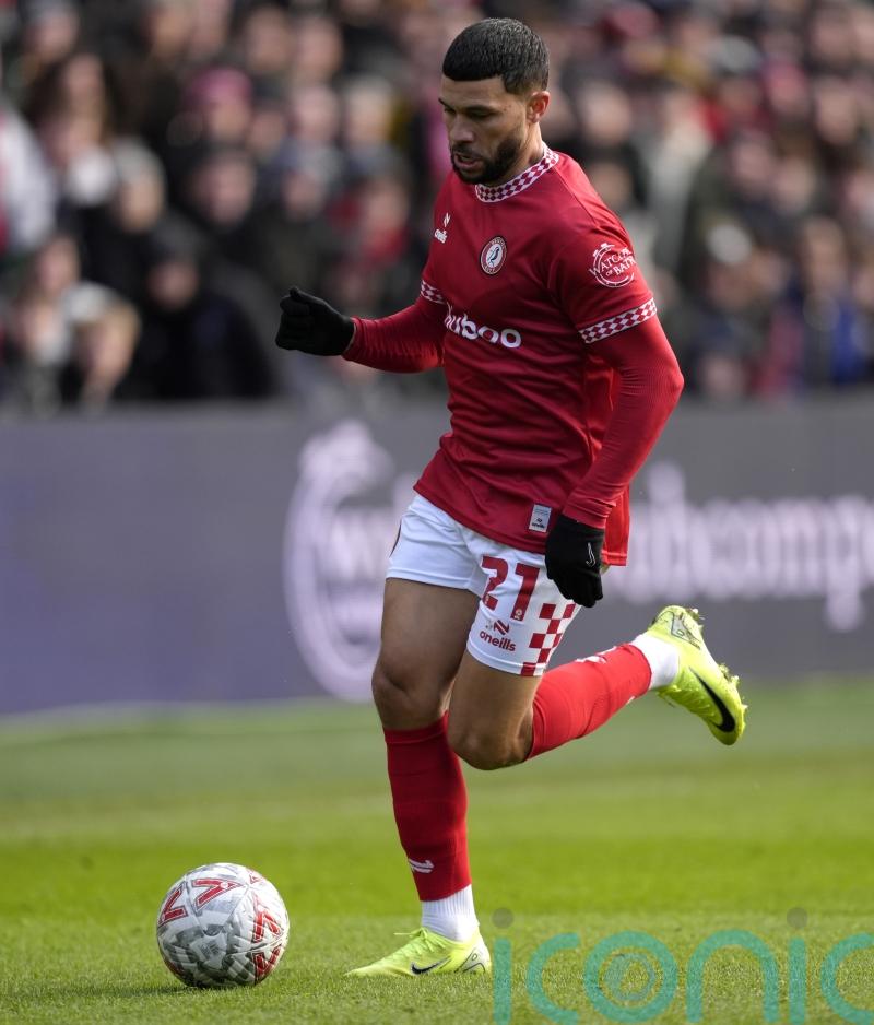 Liam Manning keen to keep ‘consummate professional’ Nahki Wells at Bristol City