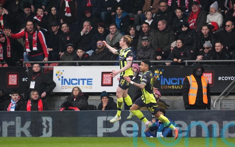Manchester City avoid cup shock at Leyton Orient after Kevin De Bruyne winner