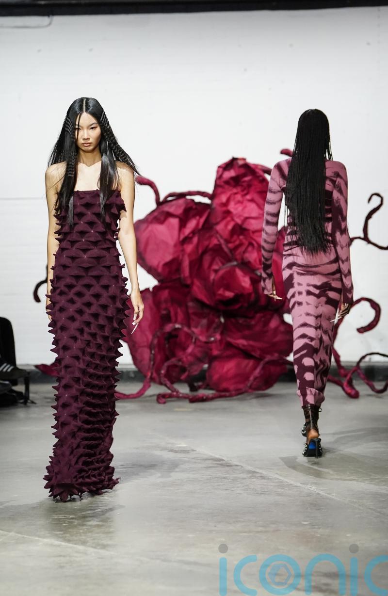 Chet Lo brings knitted evening wear to the runway