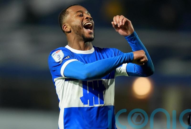 Birmingham extend lead at League One summit with victory over 10-man Orient