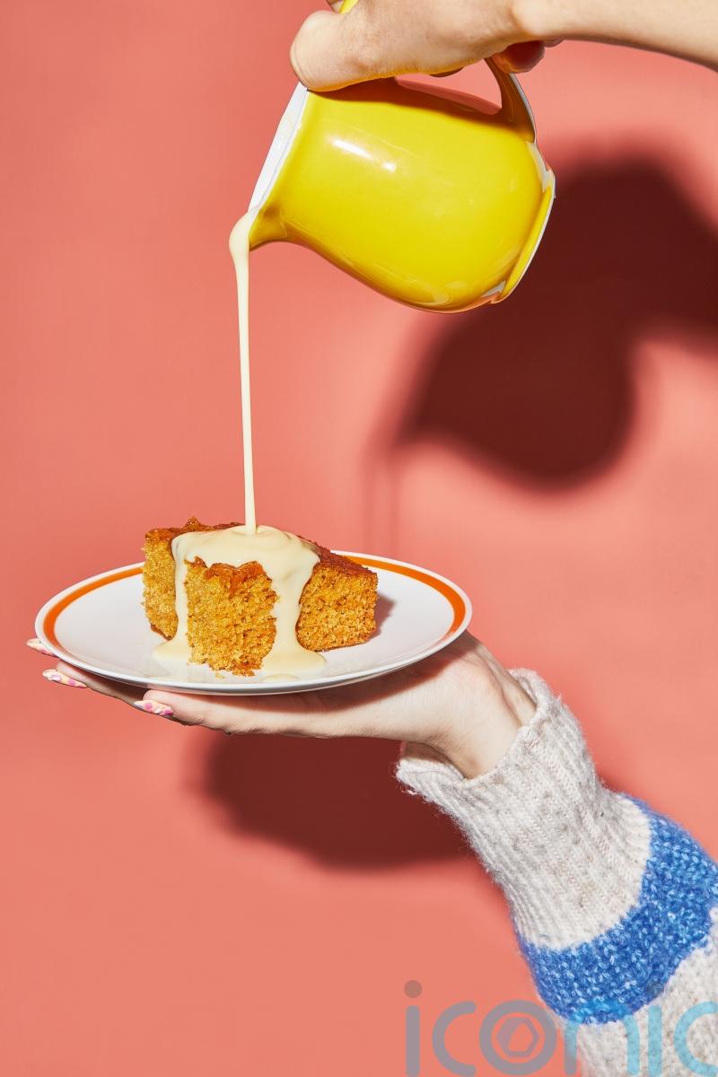 How to make Becky Excell’s golden syrup cake