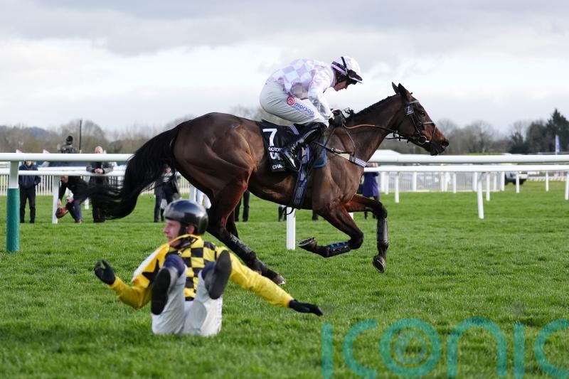 Henderson and Mullins left to reflect in disbelief at Champion Hurdle drama
