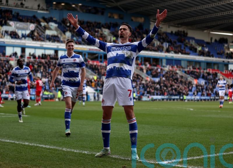 Promotion-chasing Wrexham slip up as Reading reignite play-off bid