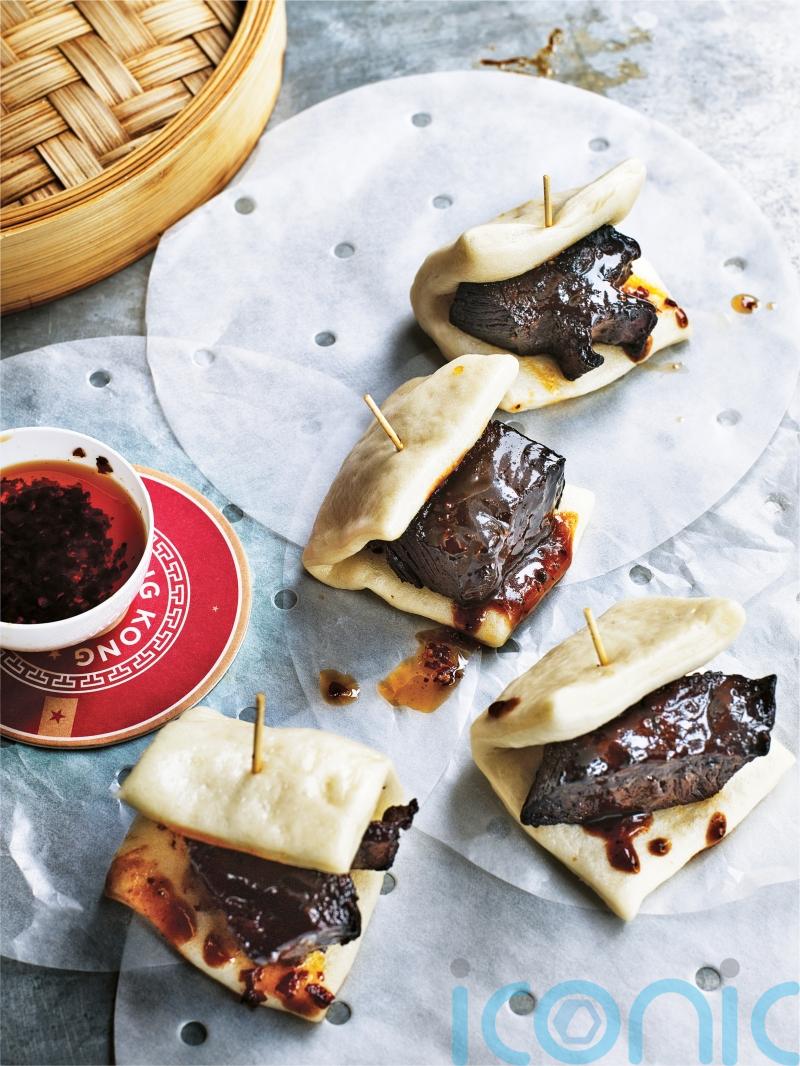 Jeremy Pang’s black pepper glazed short rib bao recipe