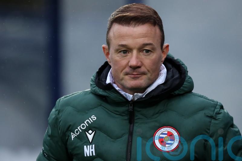 Reading boss Noel Hunt bemoans Stevenage’s time-wasting tactics