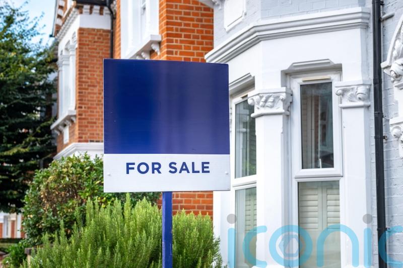 Sell your house by the summer with these expert tips