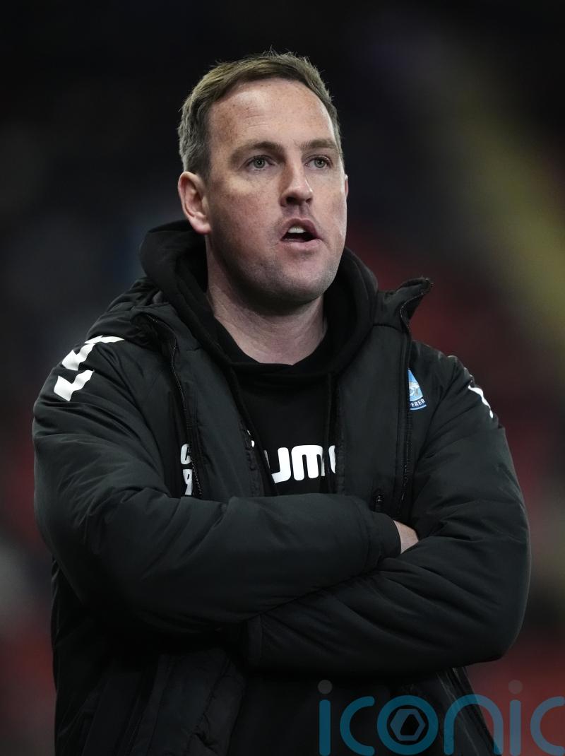 Wycombe boss Mike Dodds hails ‘gutsy’ performance in win at Huddersfield