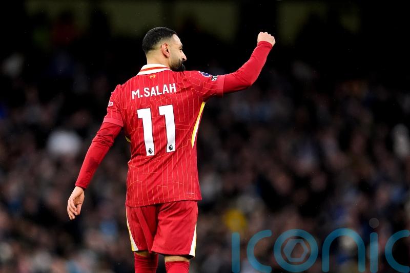 Mohamed Salah commits to Liverpool with new two-year contract