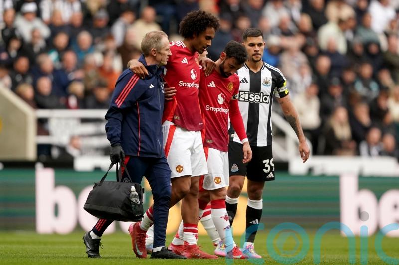 Manchester United forward Joshua Zirkzee out for season with hamstring injury