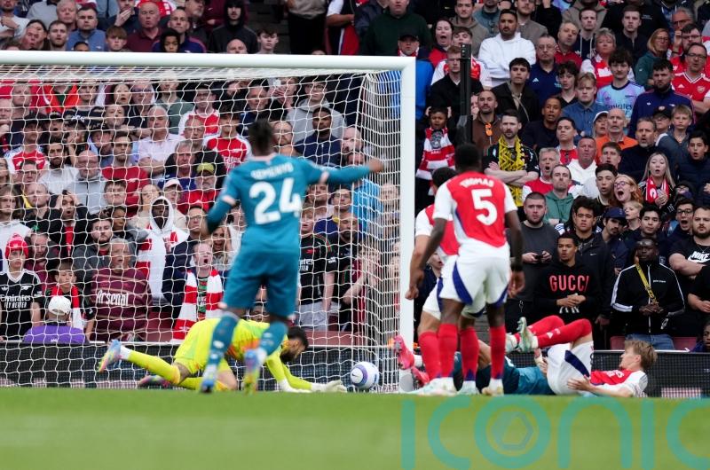 Arsenal’s preparations for Paris St Germain clash dented by Bournemouth comeback