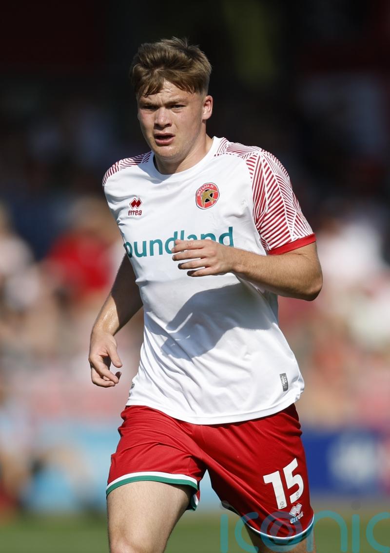 Lincoln ease past Harrogate challenge