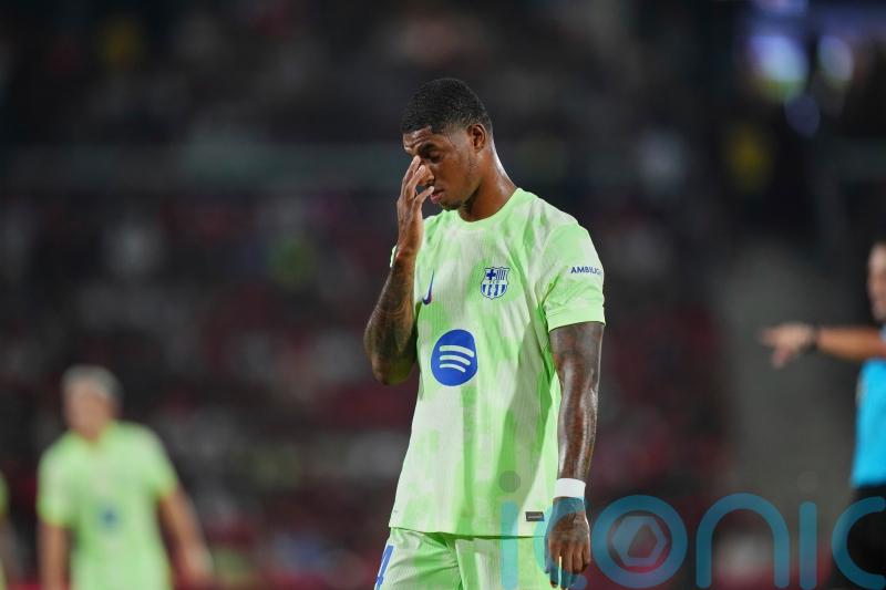 Marcus Rashford&rsquo;s full debut lasts 45 minutes as Barcelona snatch comeback win