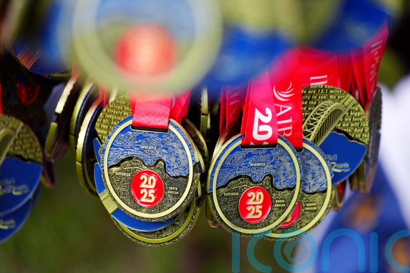 Great North Run organisers apologise after Sunderland-Newcastle mix-up on medals