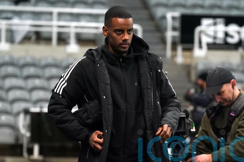 Alexander Isak will have to &lsquo;build up gradually&rsquo; with Liverpool &ndash; Arne Slot