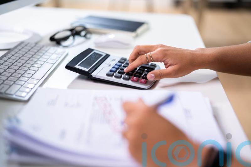 What’s the percentage rule for budgeting?