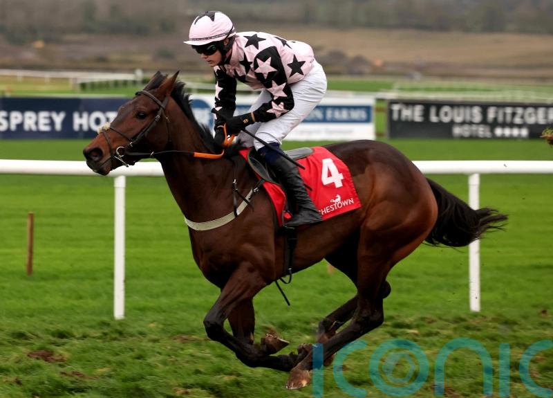 Heads Up makes no mistake on hurdling bow at Listowel