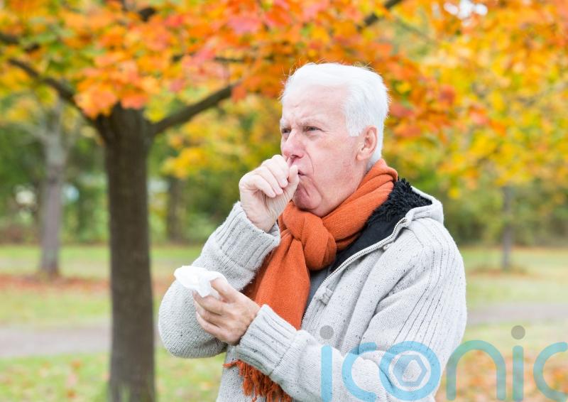 How to look after your lungs as the weather gets colder