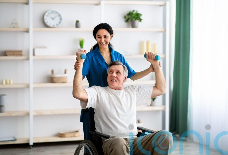 8 ways to support someone after a stroke