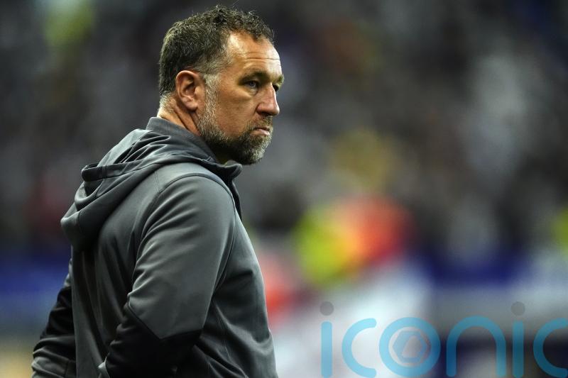 Grimsby&rsquo;s David Artell hails &lsquo;routine win&rsquo; after first-half scare from Ebbsfleet