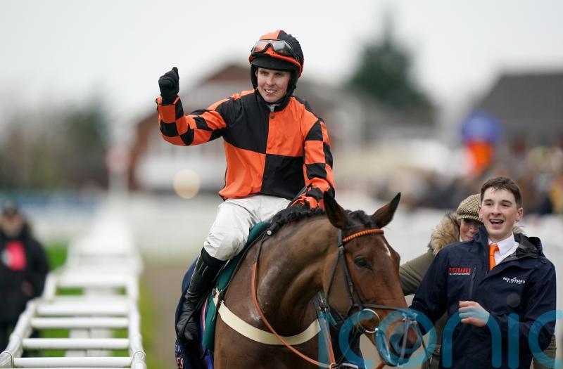 Warwick outing will determine next step for Diva Luna