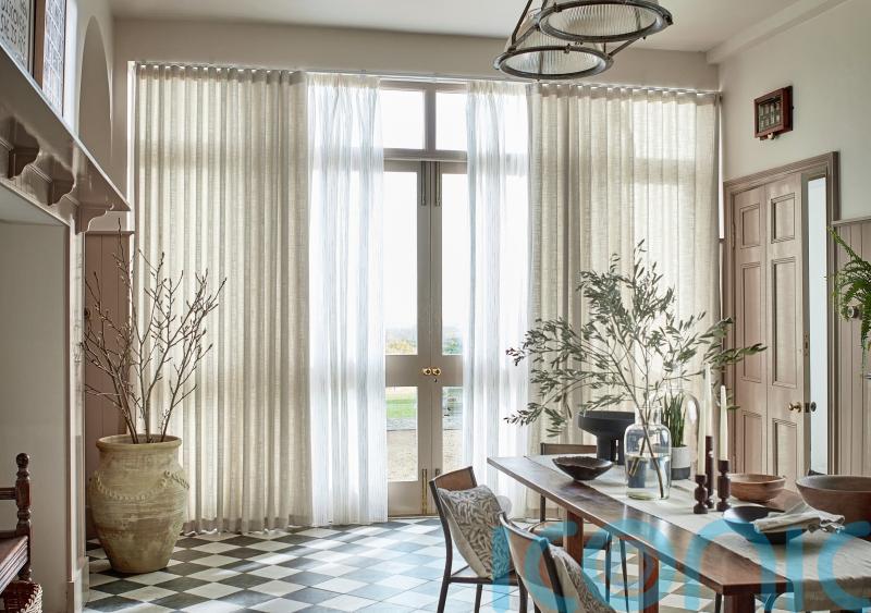 How to layer window dressings like a designer