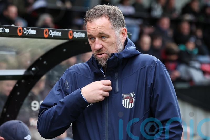 David Artell hails &lsquo;magnificent win&rsquo; as 10-man Grimsby hold off Colchester