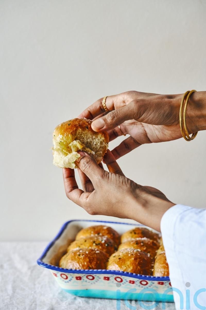 Ilhan Mohamed Abdi&rsquo;s Somali dinner rolls
