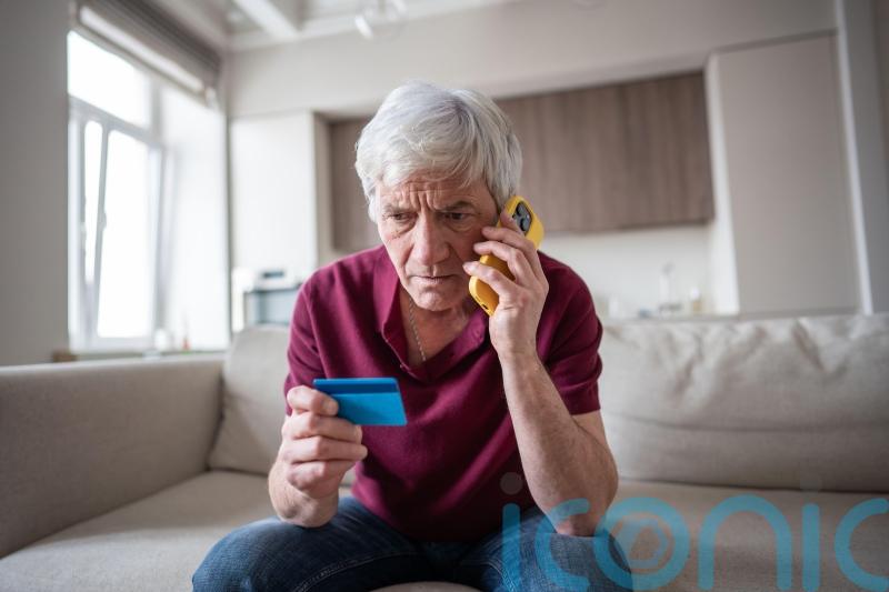 5 red flags of friendship scams to look out for